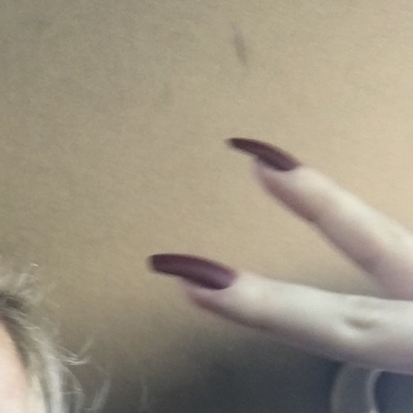 Meet your Posher, Rae - Picture 1 of 1